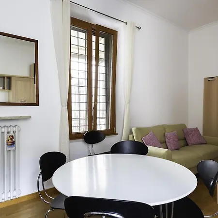 Vatican Enchanting Two Bedroom Roma